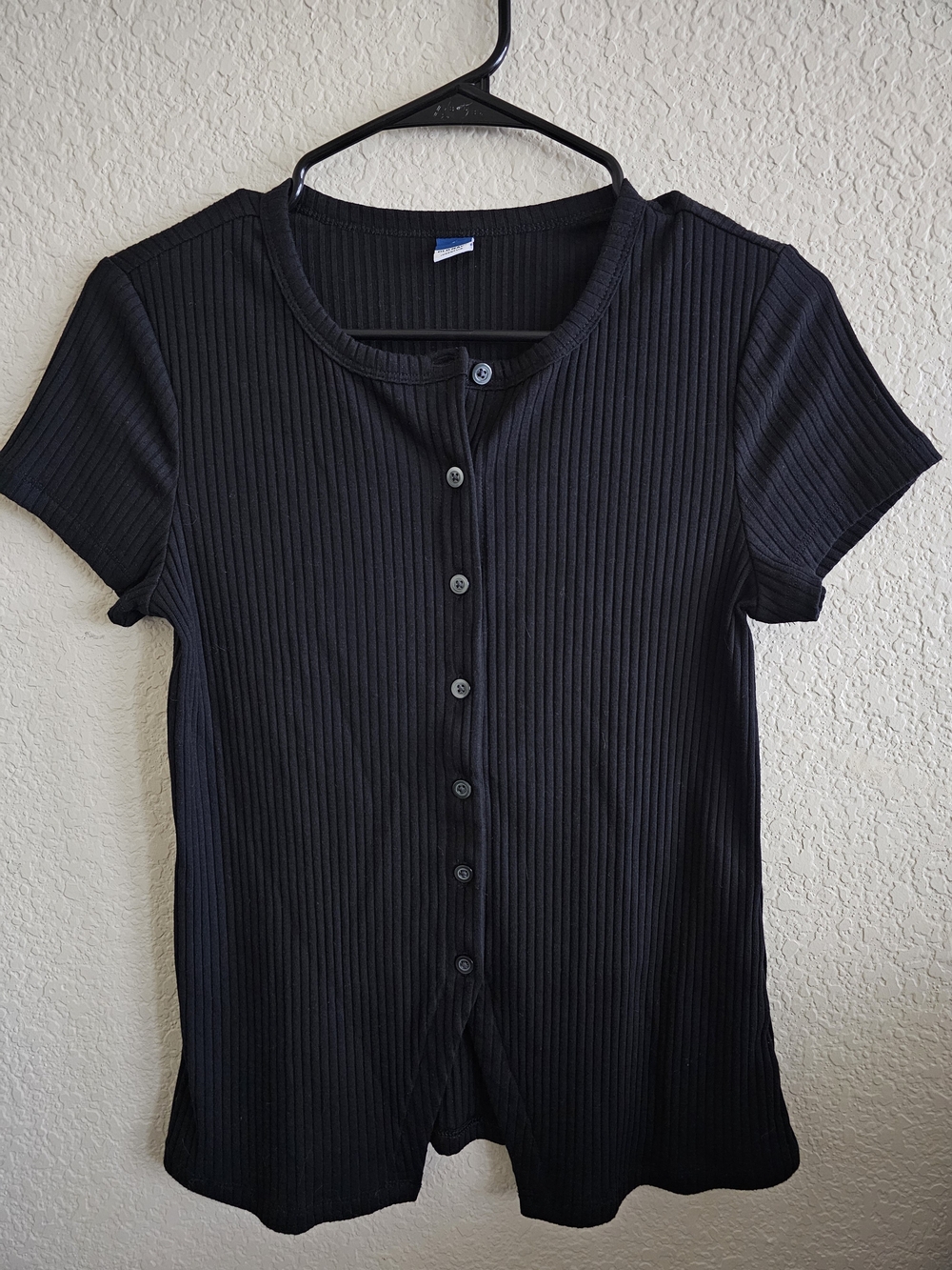 Old Navy Black Ribbed Button-Front Short Sleeve Top